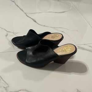 Brand: VINCE CAMUTO; Size: 10M/40